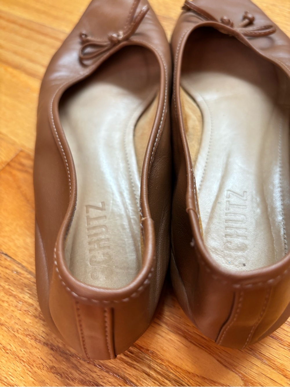 SCHUTZ Arissa Tan Leather Bow Ballet Flats - Picture 5 of 10